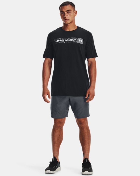 T-shirt à manches courtes UA Camo Chest Stripe pour homme, Black, pdpMainDesktop image number 2